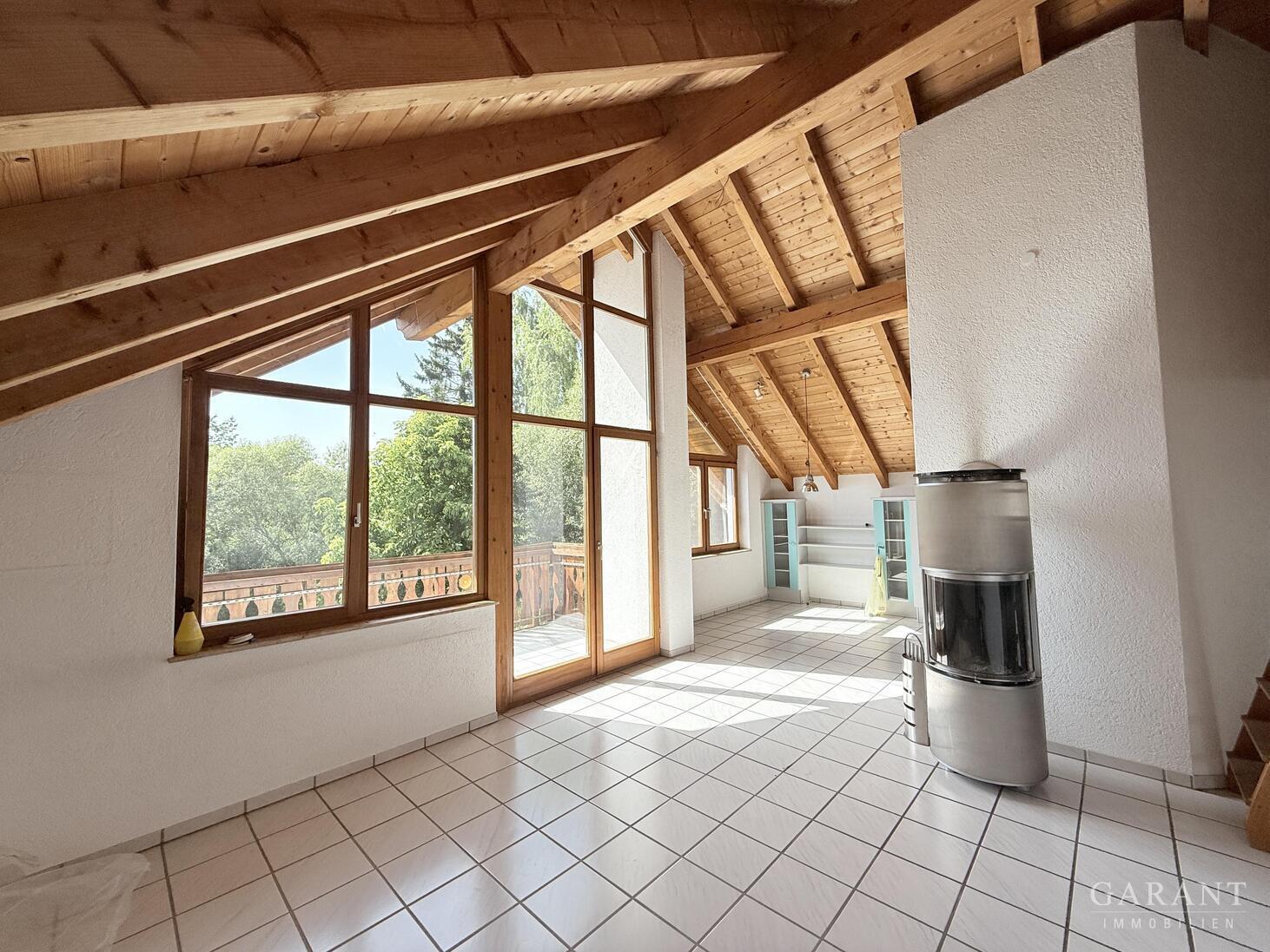 Dreifamilienhaus mit freier Wohnung zum Selbstbeziehen! – 79777 Ühlingen-Birkendorf, 79777 Ühlingen-Birkendorf – Vorschaubild 2