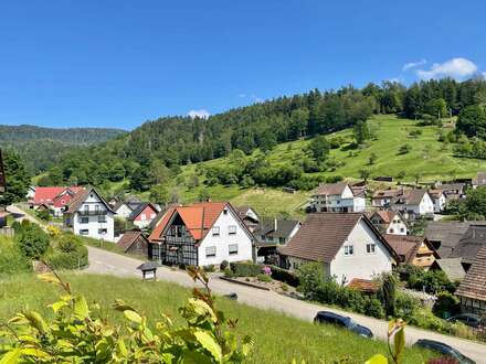 Mehrfamilienhaus am Fuße des Schwarzwaldes