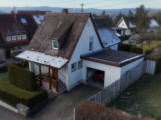 CHARMANTES EINFAMILIENHAUS MIT GARAGE IN MICHELBACH AN DER BILZ