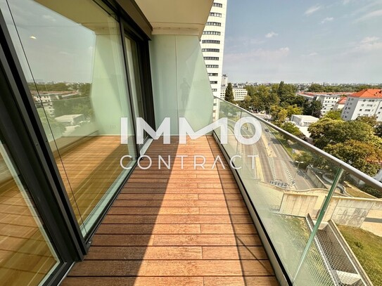 Innenstadtblick! Atemberaubender Ausblick und eine luxuriöse Ausstattung mit großem Balkon!