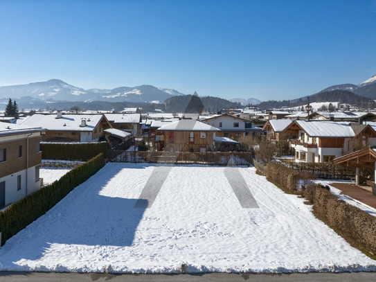 Grundstück mit Baugenehmigung in Sonnenlage mit traumhaften Bergblick