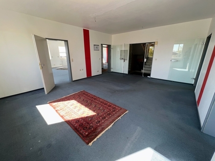 Sofort frei - Büroetage im nördlichen Gewerbegebiet von Braunschweig