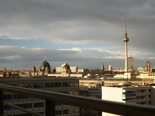 4-Zimmer-Wohnung, 2 Loggien mit weitem Ausblick, beste Infrastruktur, derzeit vermietet, Eigenbedarf möglich