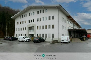 hoelzlhubnerimmobilien-buero und lagergebaeude