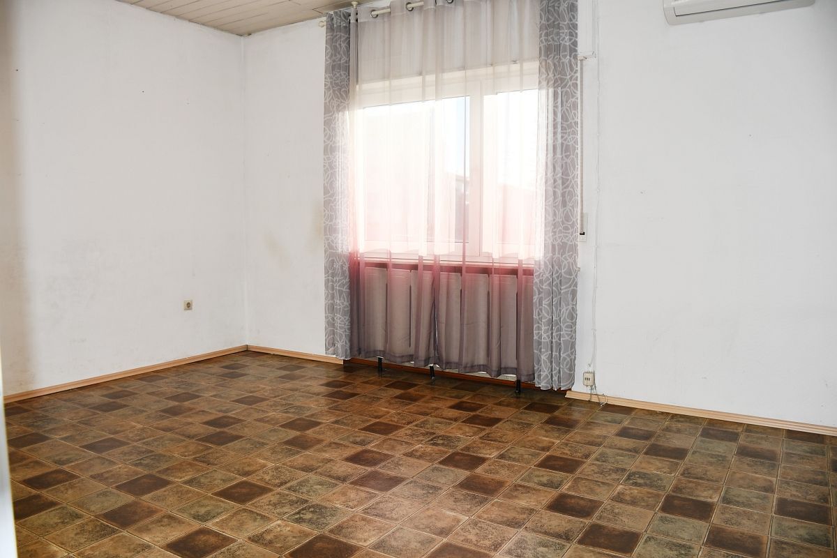 Großzügiges 3-Parteienhaus in angenehmer zentraler Wohnlage von Pfungstadt – 64319 Pfungstadt, 64319 Pfungstadt – Vorschaubild 13