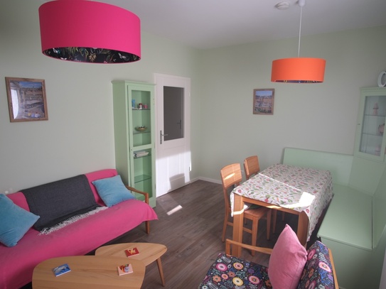 3-Zimmerwohnung mit Internet, Du/Wc, Küche, TV und Balkon+Terrasse, Waschmaschine