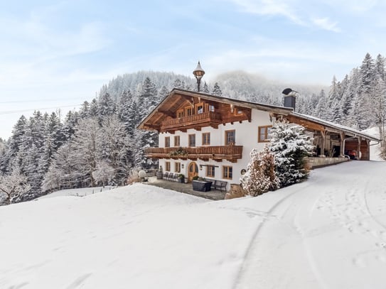 Ein Juwel in einzigartiger Lage! Bauernhaus auf 900 m Seehöhe