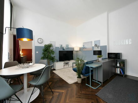 Top ausgestattete Altbauwohnung in exklusiver Innenstadtlage| 2 Zimmer - 64 m² | frei ab 10/2023