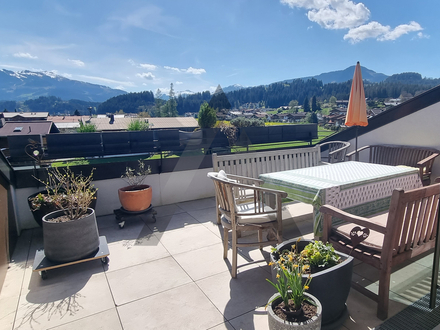 Sonnige Dachgeschosswohnung mit Weitblick