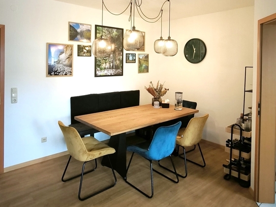 MODERNE EG-WOHNUNG MIT TERRASSE IN TOLLER LAGE