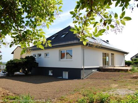 Liebevoll kernsanierter Bungalow + Grundstück - Traumimmobilie provisionsfrei zu verkaufen!