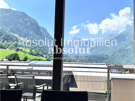 Exklusive Penthouse-Wohnung in Kaprun! 4 Schlafzimmer, 3 Bäder, 70 m² Terrasse und 2 TG Parkplätze!