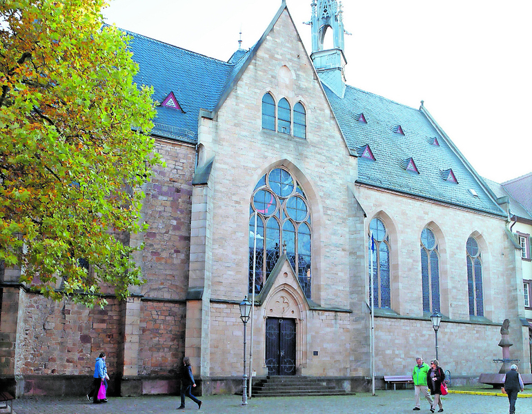 Das Nordportal der Bad Bergzaberner Marktkirche bekam sein heutiges Aussehen Ende des 19. Jahrhunderts.