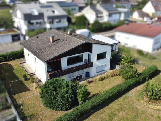 ** Die Natur praktisch vor der Haustür ** Wohnen auf einer Ebene in herrlicher Ortsrandlage