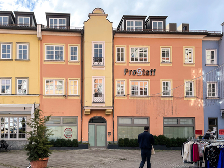 Zentrale Handelsfläche in belebter Innenstadtlage von Rosenheim.