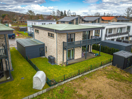 Modernes Traumhaus auf den Schleiterrassen: Ihr neues Zuhause mit Bootsliegeplätzen vor der Haustür!