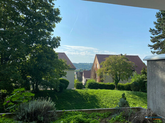 3 Zi.- Wohnung mit Blick ins Grüne auf dem Lemberg