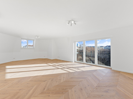 Luxuriöse Dachgeschosswohnung in toller Lage des 4. Bezirks mit schönem Ausblick über Wien