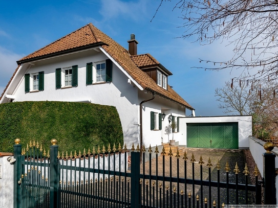 TRAUMHAFTES WOHNEN IM LANDHAUSSTIL!