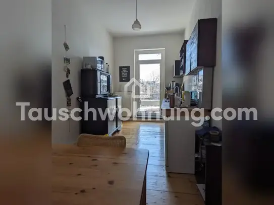 [TAUSCHWOHNUNG] Geräumige 2 Zi.-Wohnung mit Balkon in Reudnitz