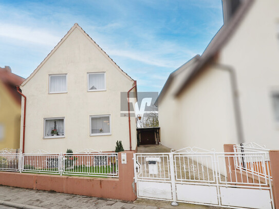 Halt! Hier ist Ihr Haus mit viel Platz! Genießen Sie den Ausblick ins Grüne!