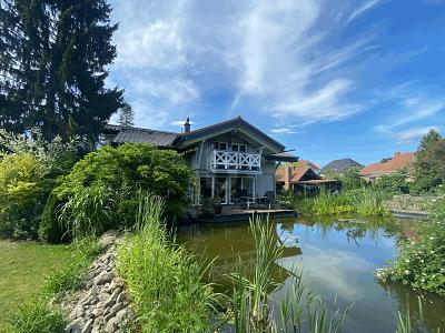 GEMÜTLICHKEIT UND RAUM + SAUNA + TEICH