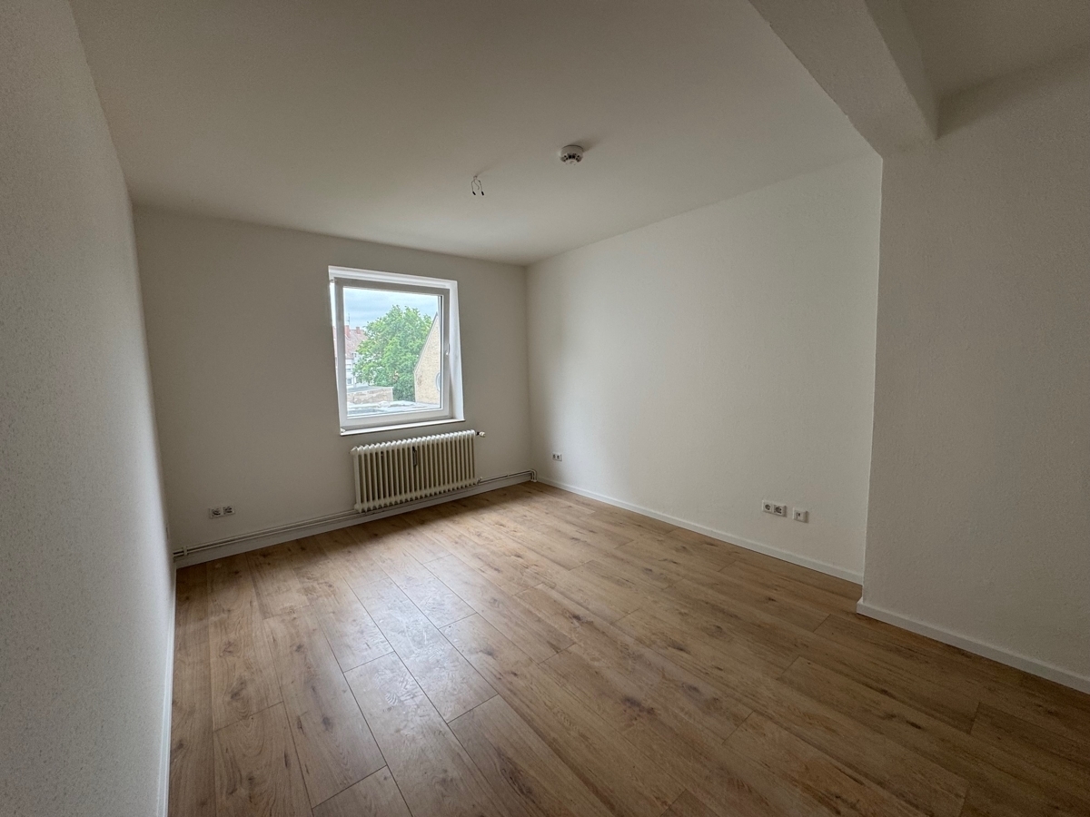 2 Zimmer Mietwohnung im 2. OG in der Wüste - Foto 4