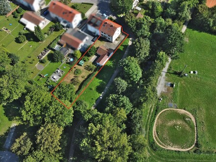 In unverbaubarer Lage von Leutenbach - 1-2-Fam.-Haus mit 800 qm Grundstück