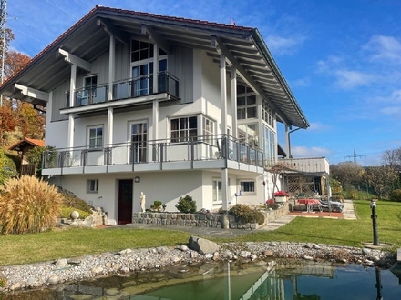 Bad Endorf! Gepflegtes Einfamilienhaus mit ELW und schönem Blick - gefragte und sonnige Lage