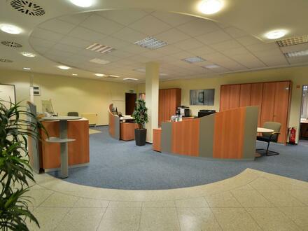 Büro-/Geschäftsräume (ehem. Bank) in Innenstadt von Elsfleth