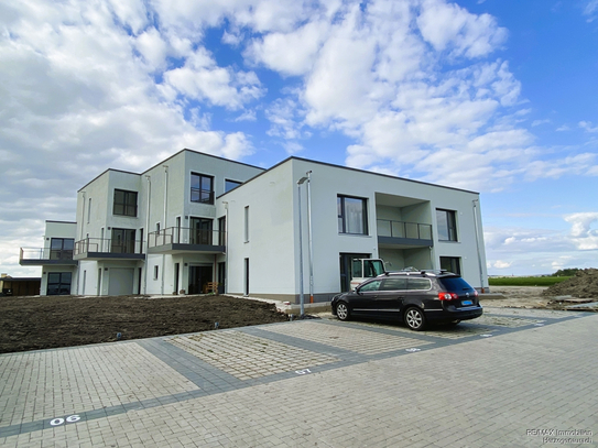 3-Zimmer-Neubauwohnung BARIERREFREI mit Loggia und Garten (WE04)