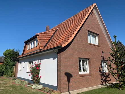 Zentral in Ahlhorn: Sonnige Lage und großes Grundstück!