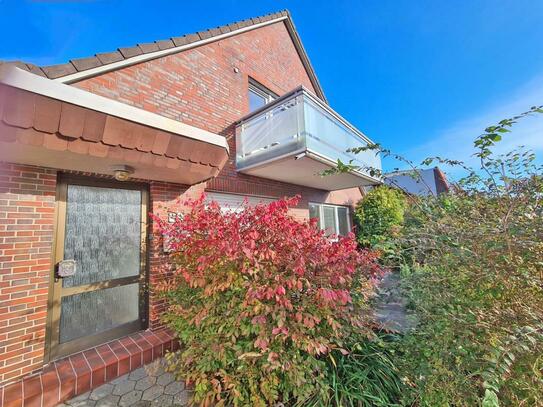 Solides Haus mit 3 großzügigen Wohneinheiten, alle mit Balkon oder Terrasse