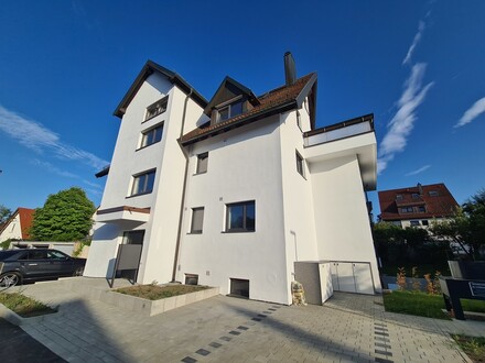 Vermietete 2-Zimmerwohnung mit Balkon, 1. OG