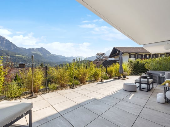 Blick frei! Moderne Terrassenwohnung in Berchtesgaden