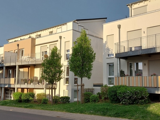 Exklusive Penthousewohnung mit Weitblick, barrierefrei - Wohnanlage für Senioren in 55291 Saulheim