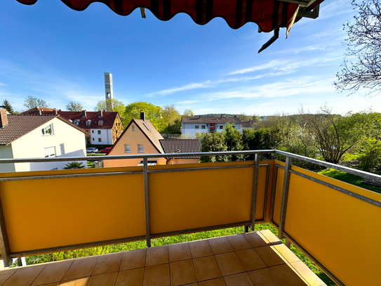 Preisanpassung! Helle 4-Zimmer-Eigentumswohnung mit Balkon und TG-Stellplatz!