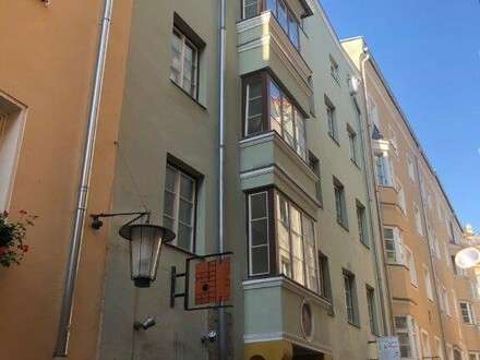 Wunderschöne 2 Zimmerwohnung im Herzen der Innsbrucker Altstadt: Riesengasse 4 - W07