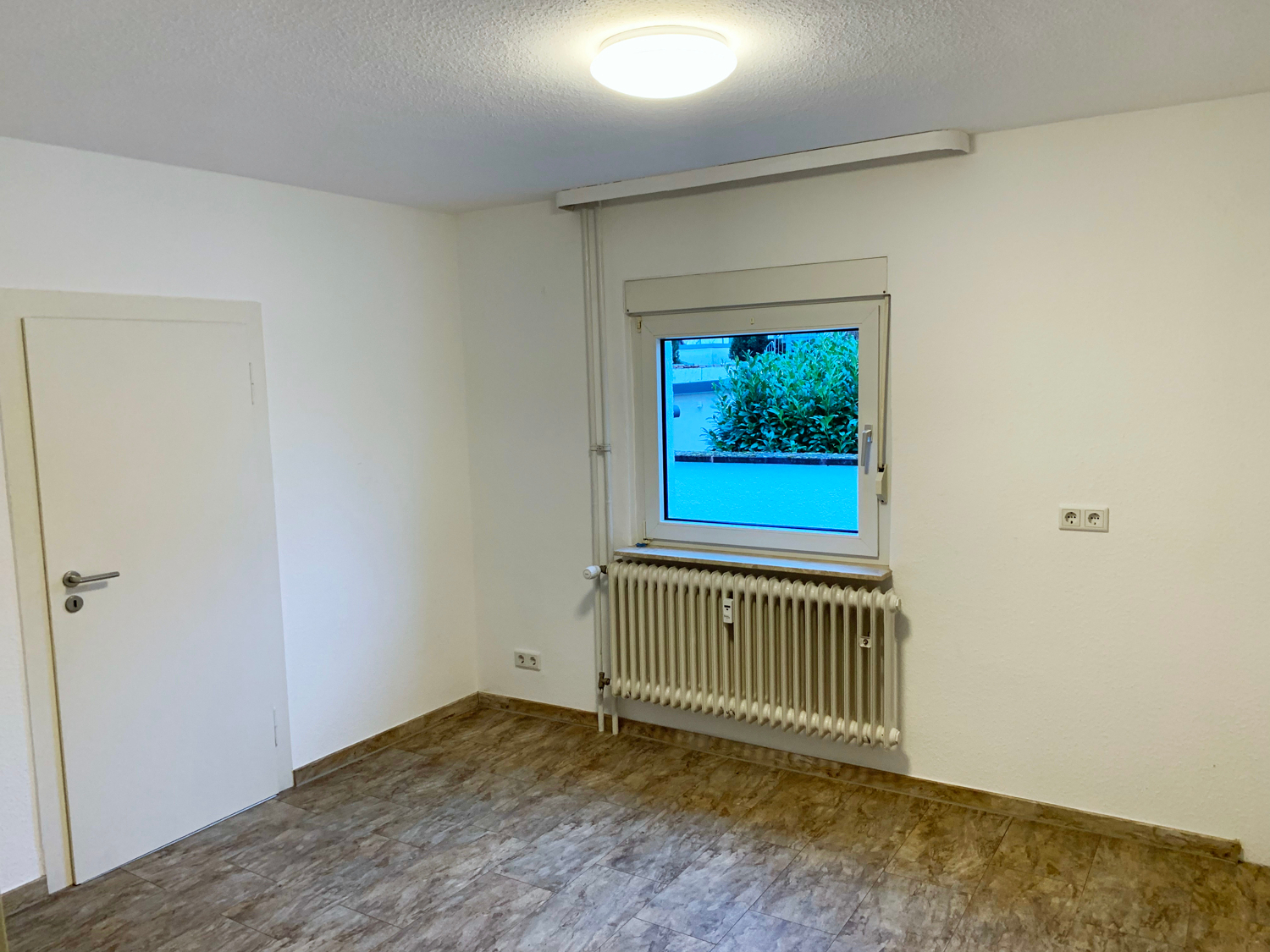 3-Familienhaus mit gr. Gewerbehalle in ruhiger Lage von Griesheim – 64347 Griesheim, 64347 Griesheim – Vorschaubild 12