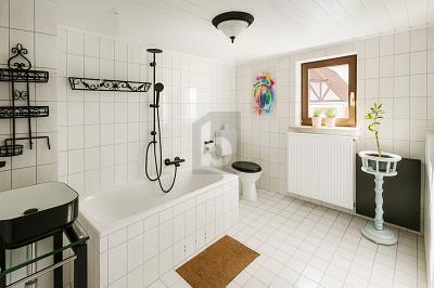WOHNIDYLLE MIT PLATZ, GARTEN UND RUHE – 98617 Rhönblick, 98617 Rhönblick – Vorschaubild 4