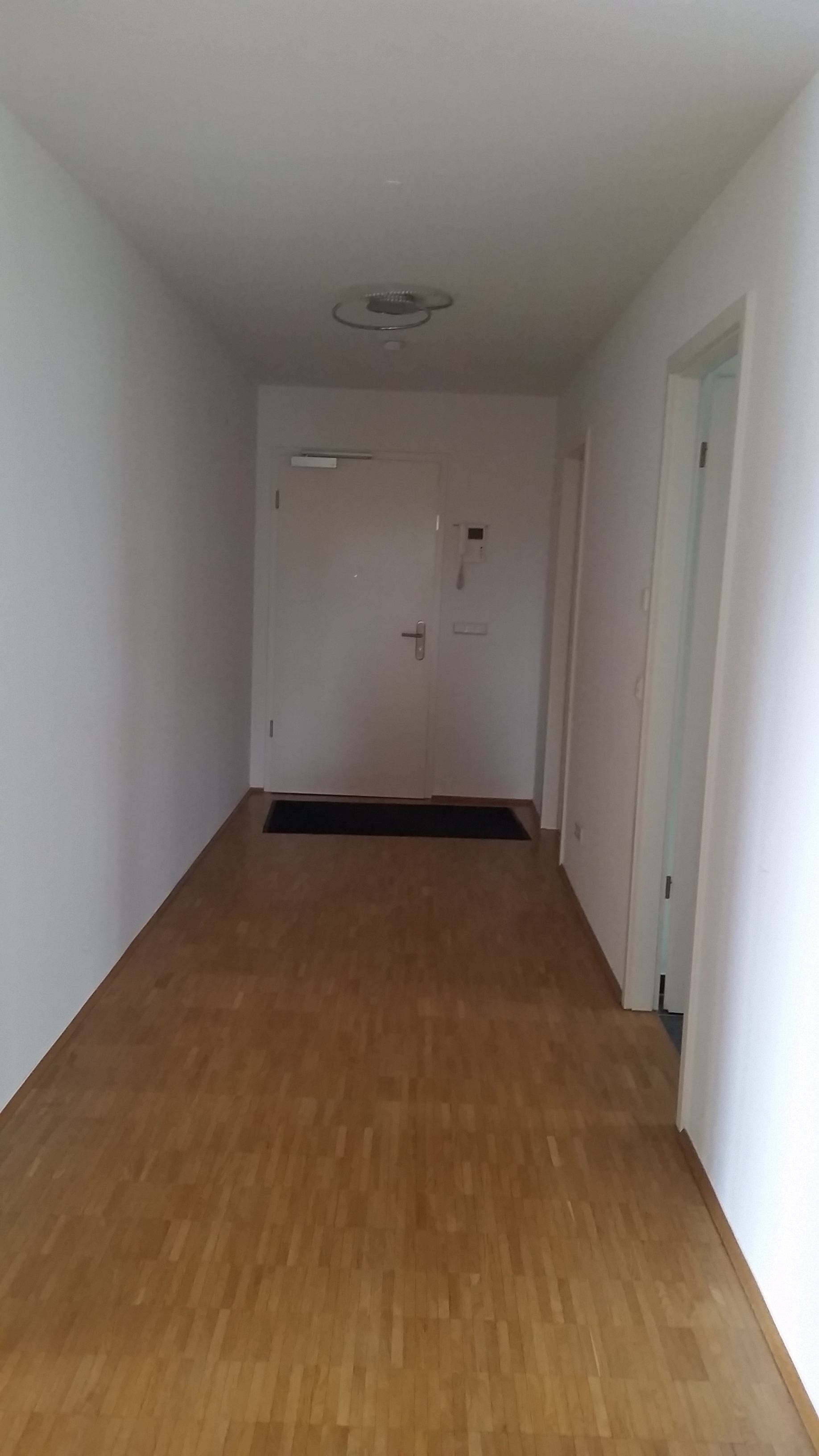 Schicke 4-Zi.-Wohnung in Süd-Ost-City – 65189 Wiesbaden, 65189 Wiesbaden – Vorschaubild 3