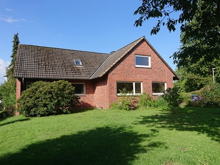 Einfamilienhaus mit Einliegerwohnung in schöner Lage in Itzehoe