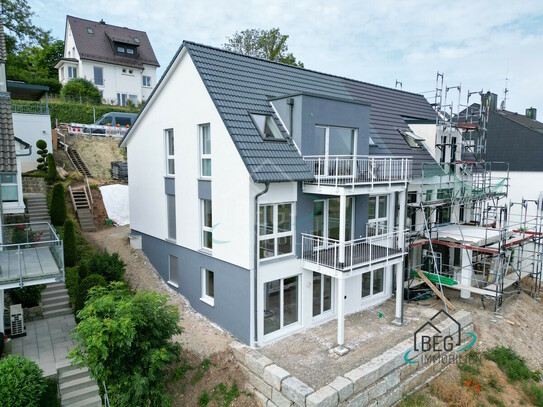 Exklusives Zweifamilienhaus mit Panoramaausblick