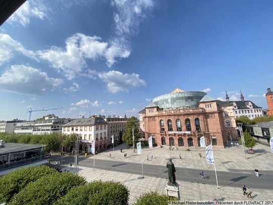 Erstklassige Handelsfläche in prominenter Ecklage am Gutenbergplatz. Miete VHB !