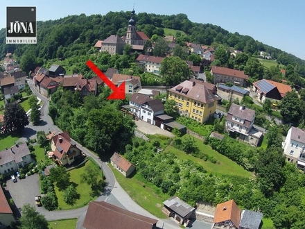 Gemütliches Wohnen mit Weitblick! 2-Familienhaus mit Garage und Garten