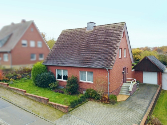 *Tolles Wohnhaus in beliebter Lage von Laggenbeck - inklusive großem Garten mit Bauplatz*