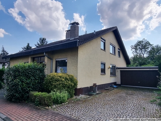 Freistehendes 1-2-Fam.-Haus mit EW in Feldrandlage von Edingen - 20003878