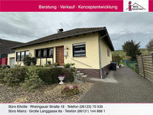 Freistehender, massiv gebauter Bungalow mit traumhaftem Garten in schöner Wohnlage von Guntersblum