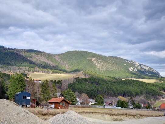 Gründstück mit Aussicht im Schneebergland