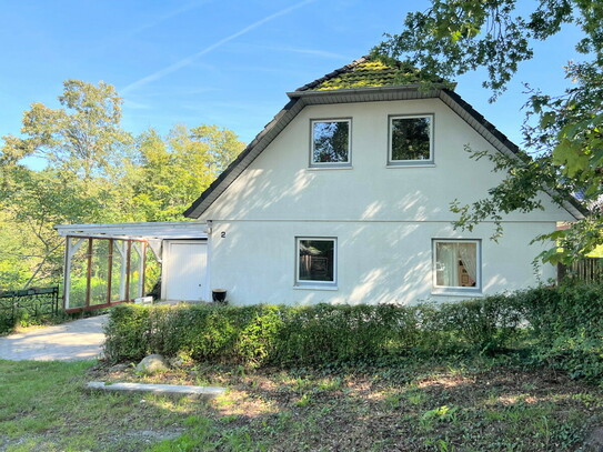 PURNHAGEN-IMMOBILIEN - Freistehendes 1-Fam.-Haus mit Garage in ruhiger Lage von Schwanewede-Beckedorf!